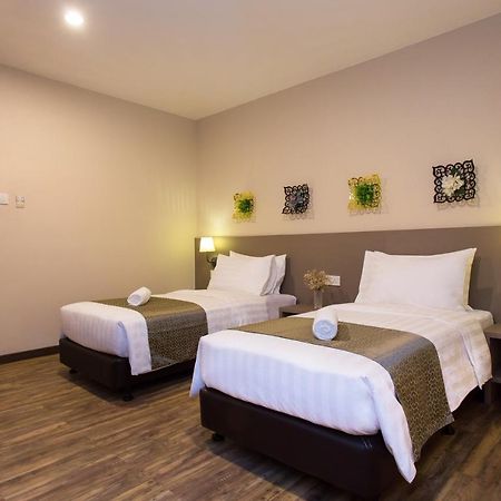 DK Hotel Johor Bahru Eksteriør billede